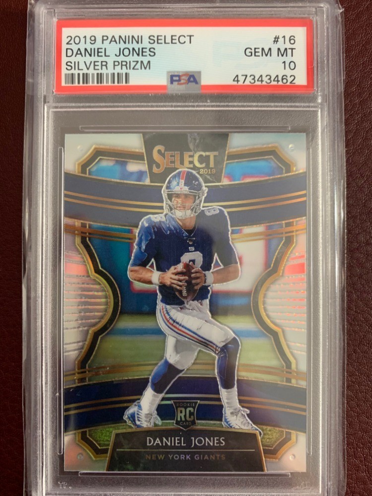 2019 Panini Select Daniel Jones Concourse Silver Pirzm RC #16 PSA 10
