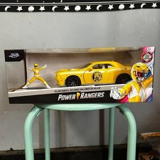 Power rangers yellow challenger