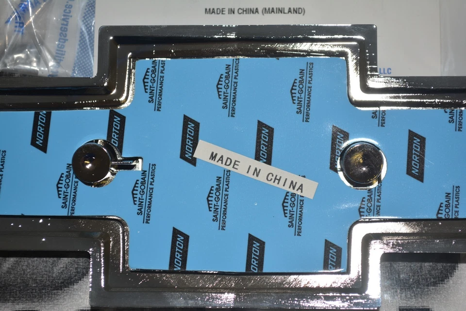 Chevrolet Trailblazer Uplander 2005-2009 pajarita dorada parrilla emblema OEM 20831223 Foto 4 de 4