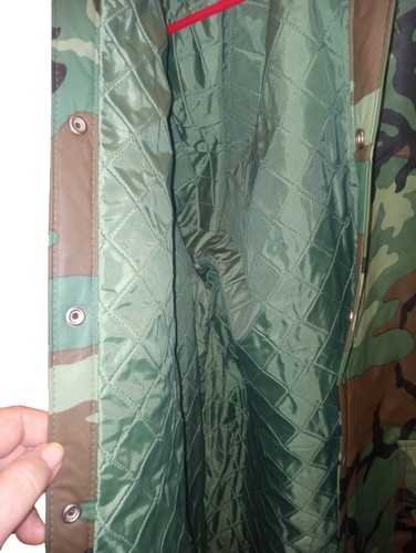 Vintage Ozark Trail Quilted Camouflage Rain Hooded Jacket PVC Pockets Size XL - Picture 2 of 5