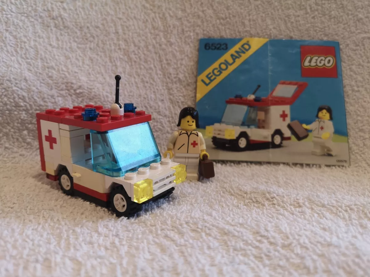 Vintage Lego Legoland 6523 Red Cross Ambulance Set Complete with