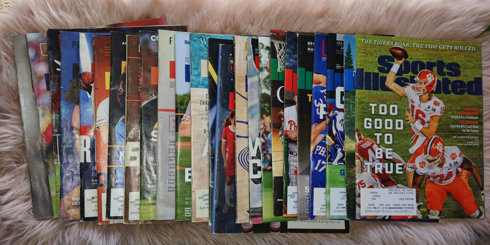 LOTTO Sports Illustrated Magazine Lot: 2019 ~ Complete Set; Swim Suit: Camille Kostek