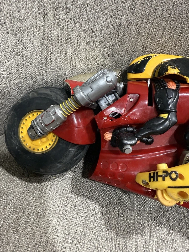 RARE VINTAGE KENNER 1995 RICOCHET RC STUNT MOTORCYCLE *** Fully Functional *** - Image 2 of 4