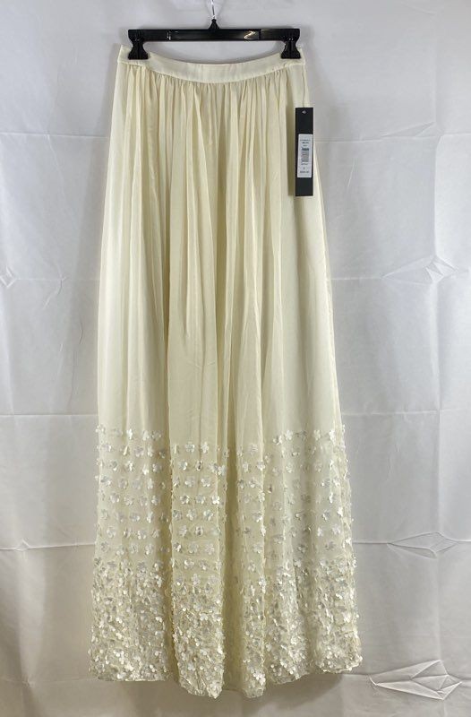 Badgley Mischka Women's Ivory Maxi Skirt 3D Floral Applique Flowy NWT Sz 8