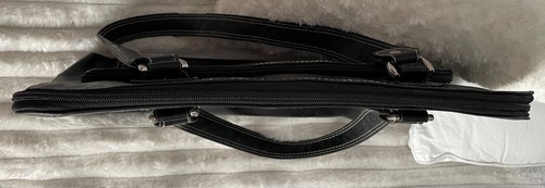 Samsonite by Heritage Travelware Ladies Zip-Around Tote Laptop Bag. Black. 17” - 第 18/22 張圖片