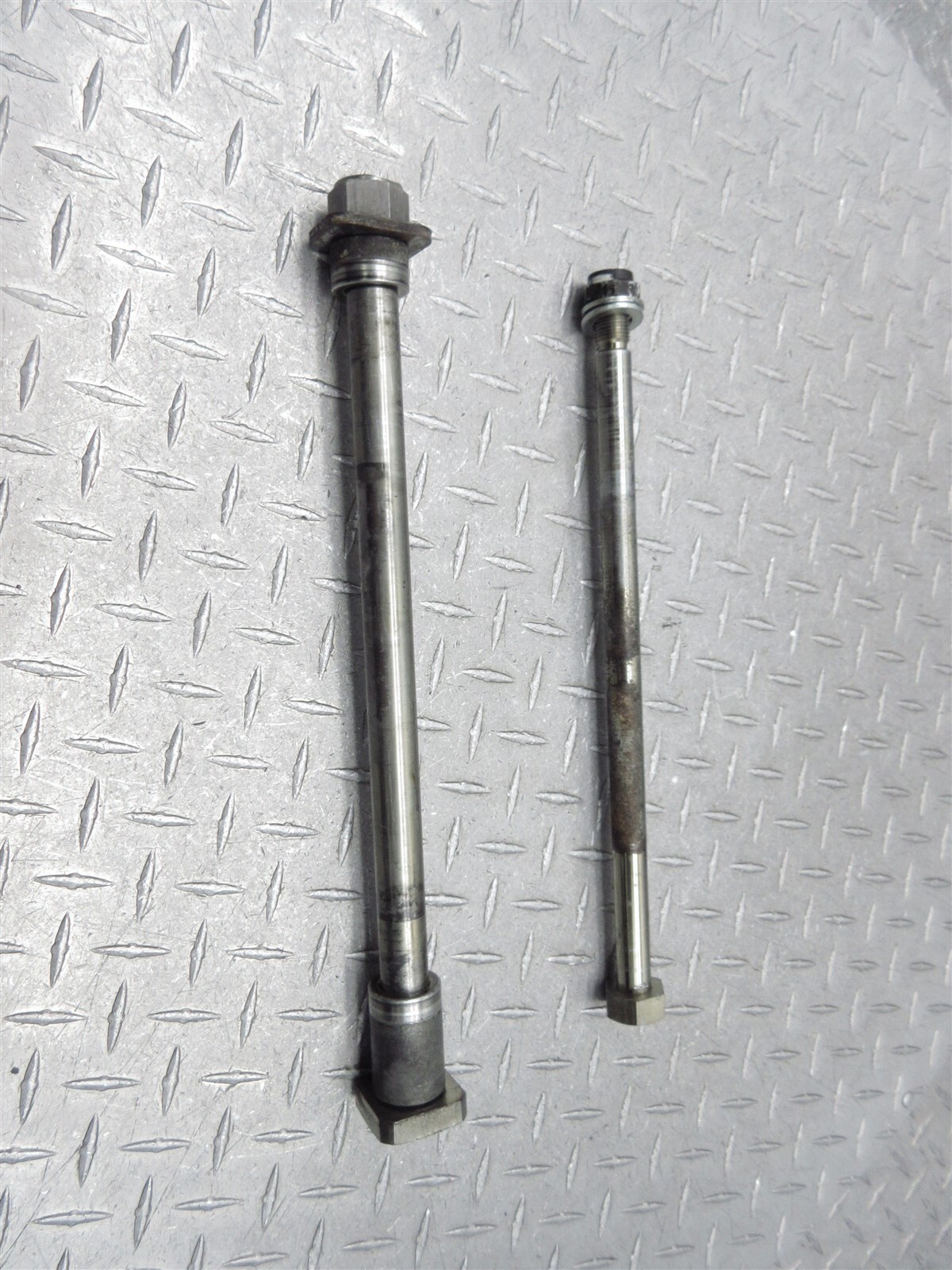 2008 Victory Vegas Low Front Wheel Axle Spindle 5137438 for sale  