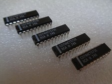CD74HCT573E (x5 CHIPS) PC74HCT573P D-Type Latch Tri-State Non-Inverting DIP20
