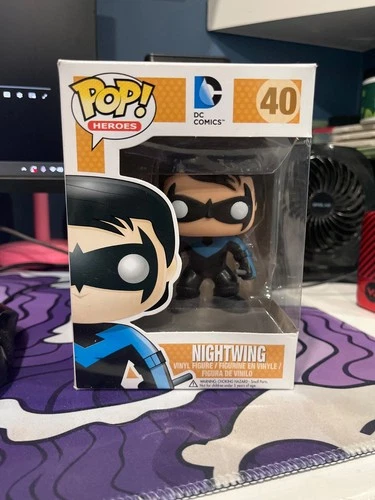 Funko Pop! Vinyl DC Comics Nightwing Figure #40 Multicolor Heroes Collectible