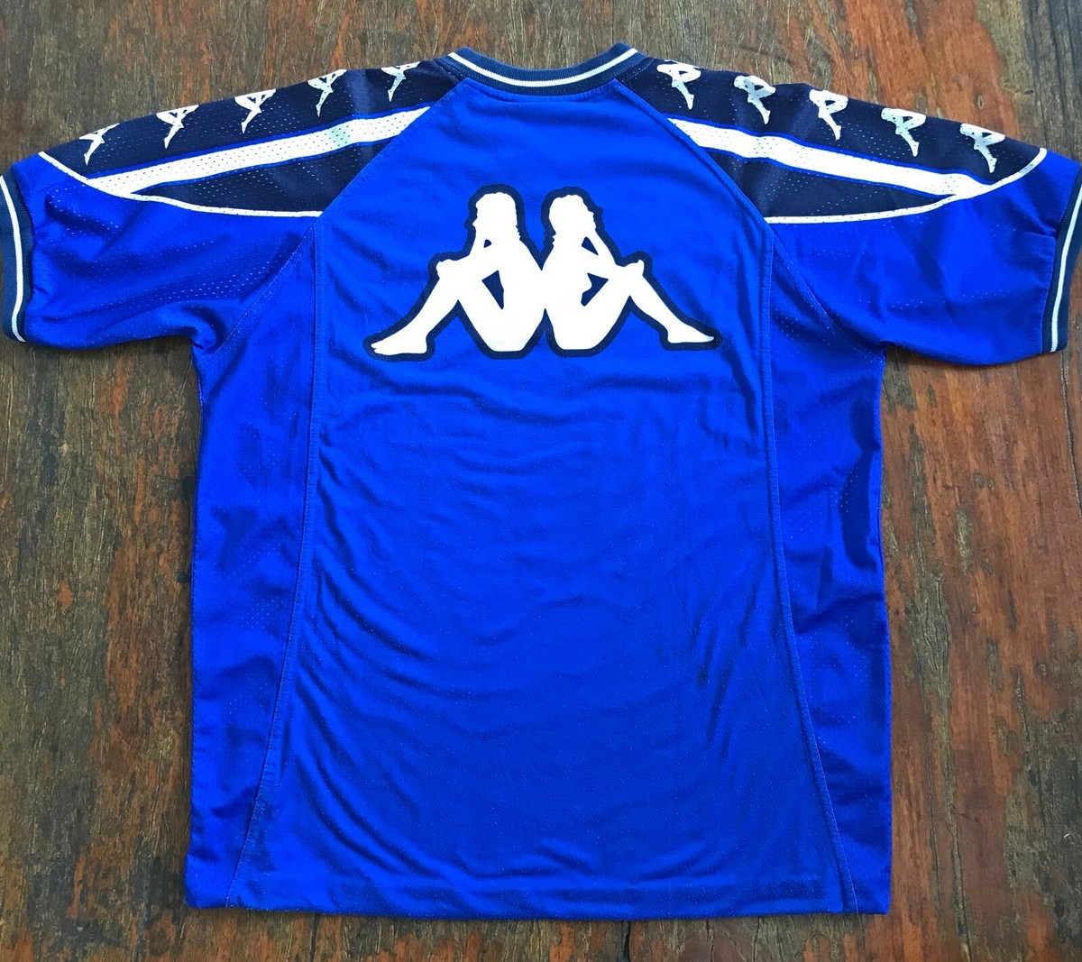 Italy 2000 Kappa training shirt Calcio. Prepared for players