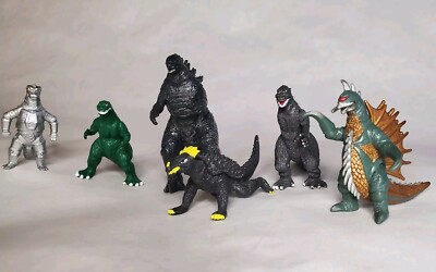 Godzilla Figures Lot Of 6. Bandai Toho Jakks Legendary 2002