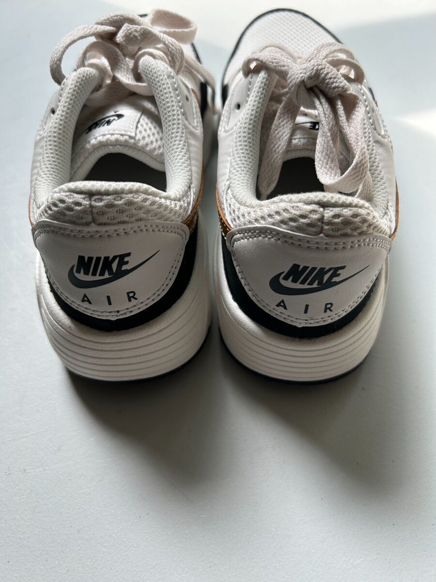 NIKE Women's Air Max SC Sneaker 5.5 US - Phantom Metallic NIKE Women's Air Max SC Sneaker 5.5 US - Phantom Metallic