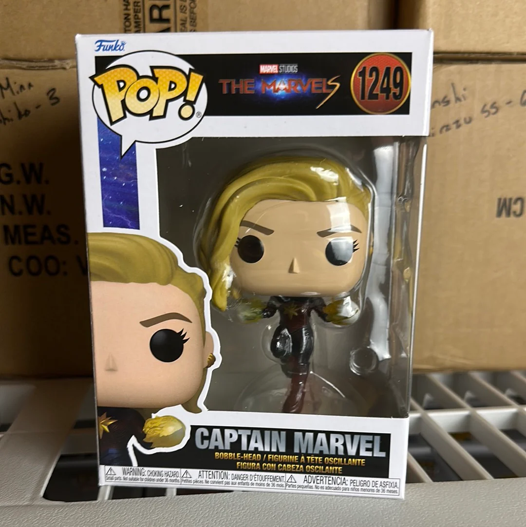Funko POP! The Marvels - Captain Marvel Figure #1249 | eBay