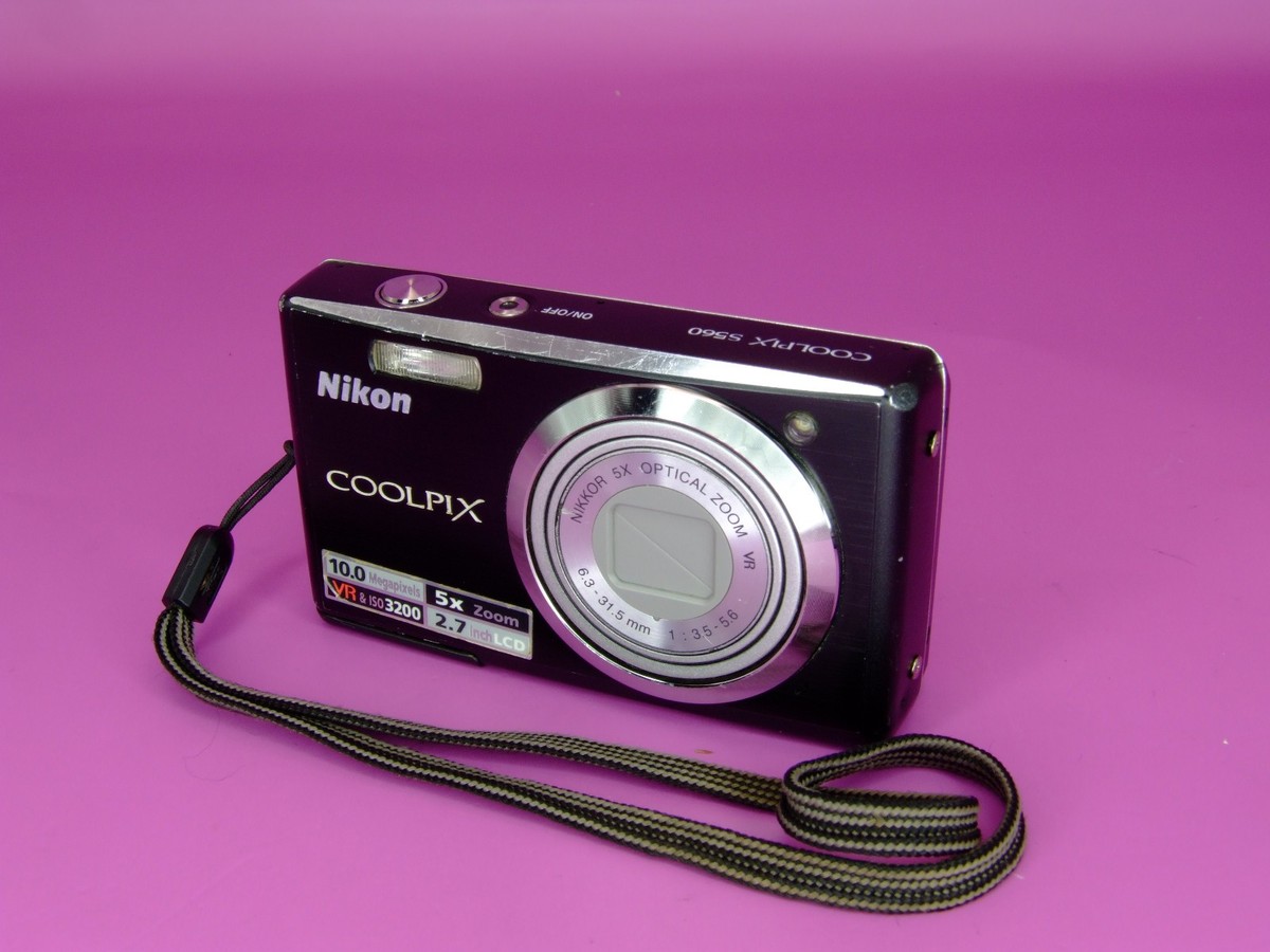カメラ Nikon COOLPIX S560 ピンク 10.0メガピクセル