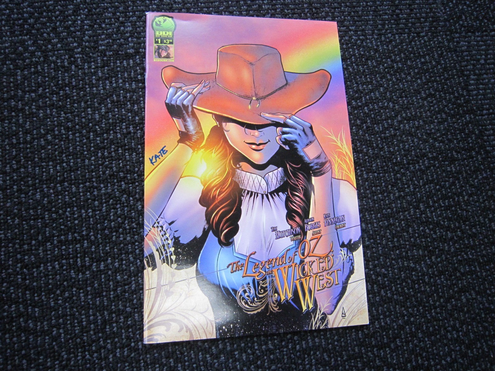 The Legend Of Oz Wicked West comic lot #1 & up, NM+ signed copies & variant