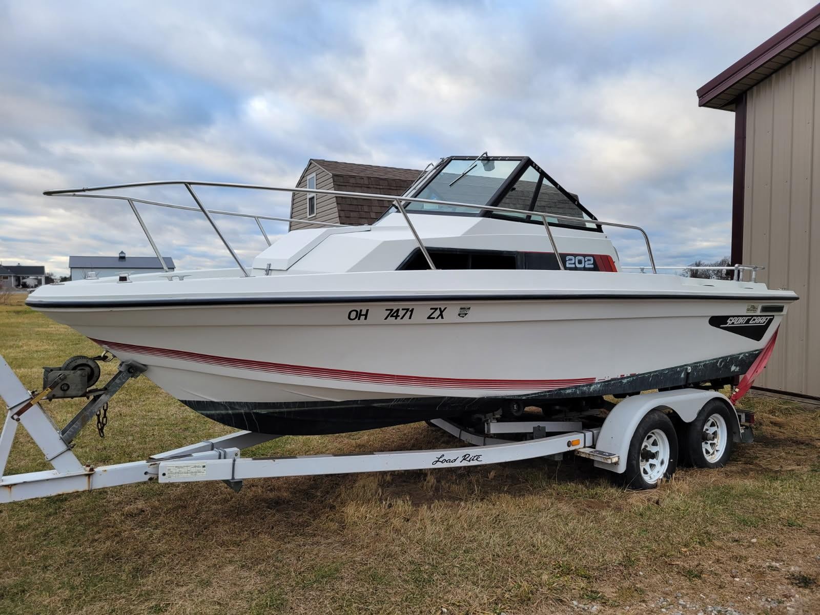 1991 SportCraft 20' Boat w/ Title & Trailer