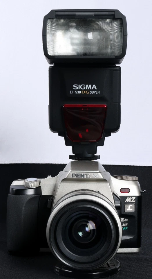 Pentax MZ L 35mm Film AF SLR c/w smc Pentax FA 28-80mm Lens & EF-530DG Super Kit - Image 4 of 4