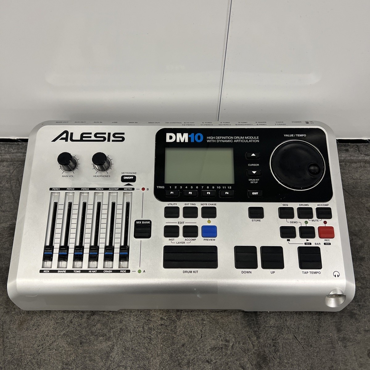Alesis DM10 Drum Module with Power Supply, Mounting Plate, Clamp