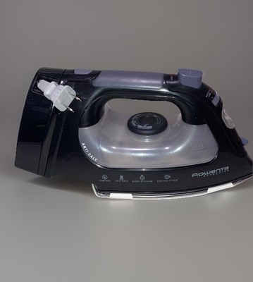 Rowenta Effective Black Airglide Stainless Steel Anti Drip Steam Iron DX1930 New