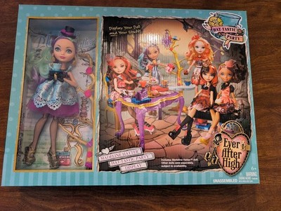 2014 Ever After High  Hat-Tastic Party Set with Madeline Hatter  in-box