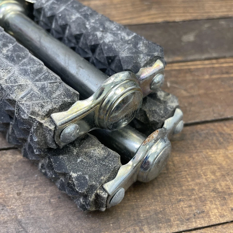 Pedales de bicicleta Union 265H de colección 9/16 NOS brillantes enchapados en zinc hechos en Alemania Foto 3 de 4