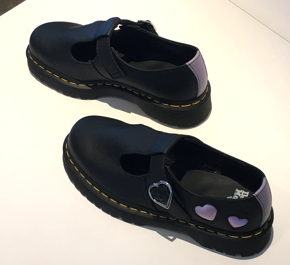 Dr. Martens Women's Polley Heart Virgina Mary Jane Shoes sz 9 NWOT