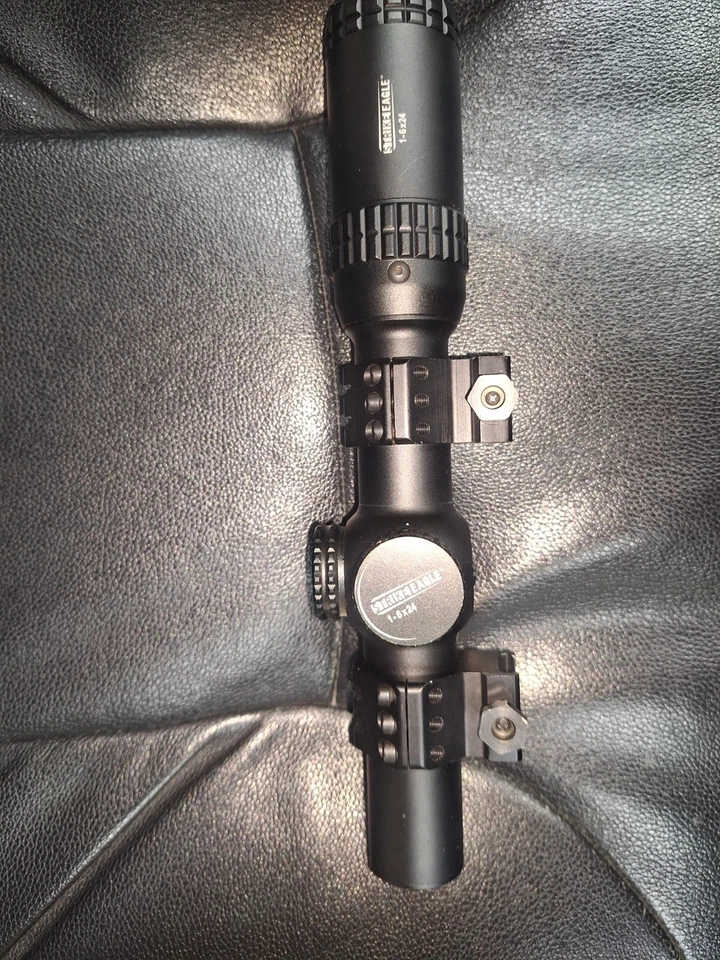VORTEX STRIKE EAGLE 1-6X RIFLE SCOPE WITH WEAVER TACTICAL RINGS - Image 3 of 4