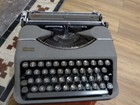 Machine à écrire MONTANA Luxe/ HERMÈS Baby Rocket AZERTY mate Italie 1950
