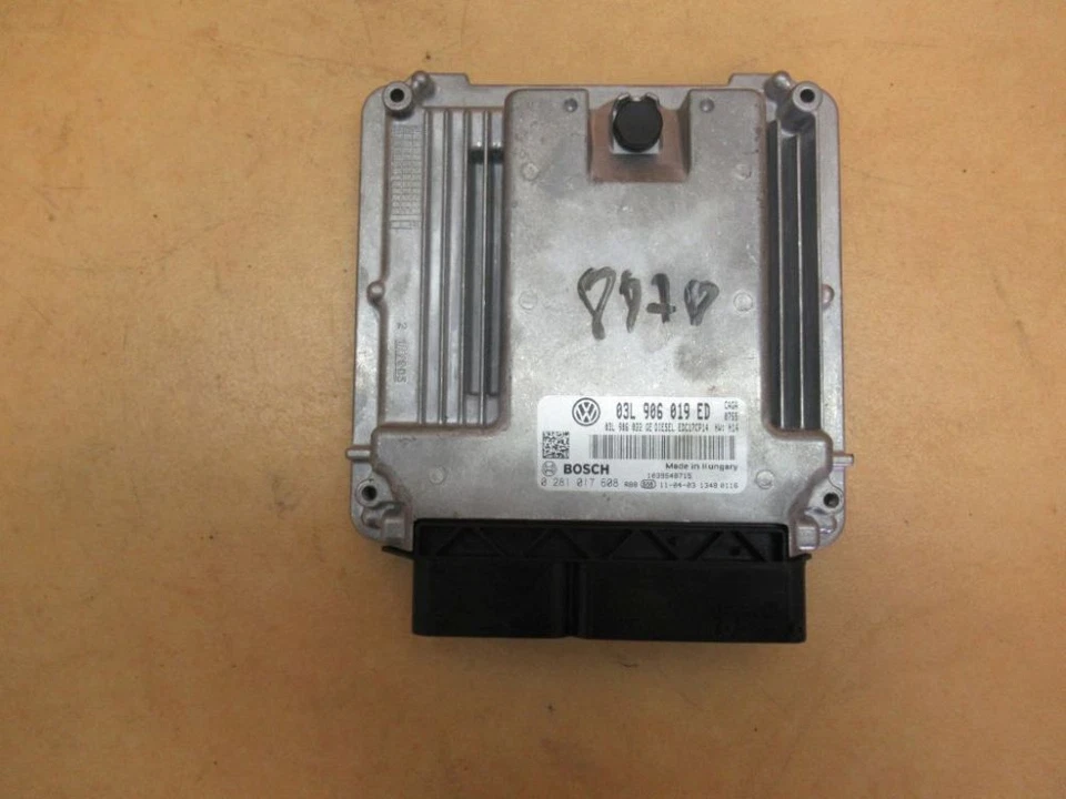 Centralina motore centralina motore 03L906019ED SEAT EXEO ST (3R5) 2.0 TDI - Immagine 2 di 4