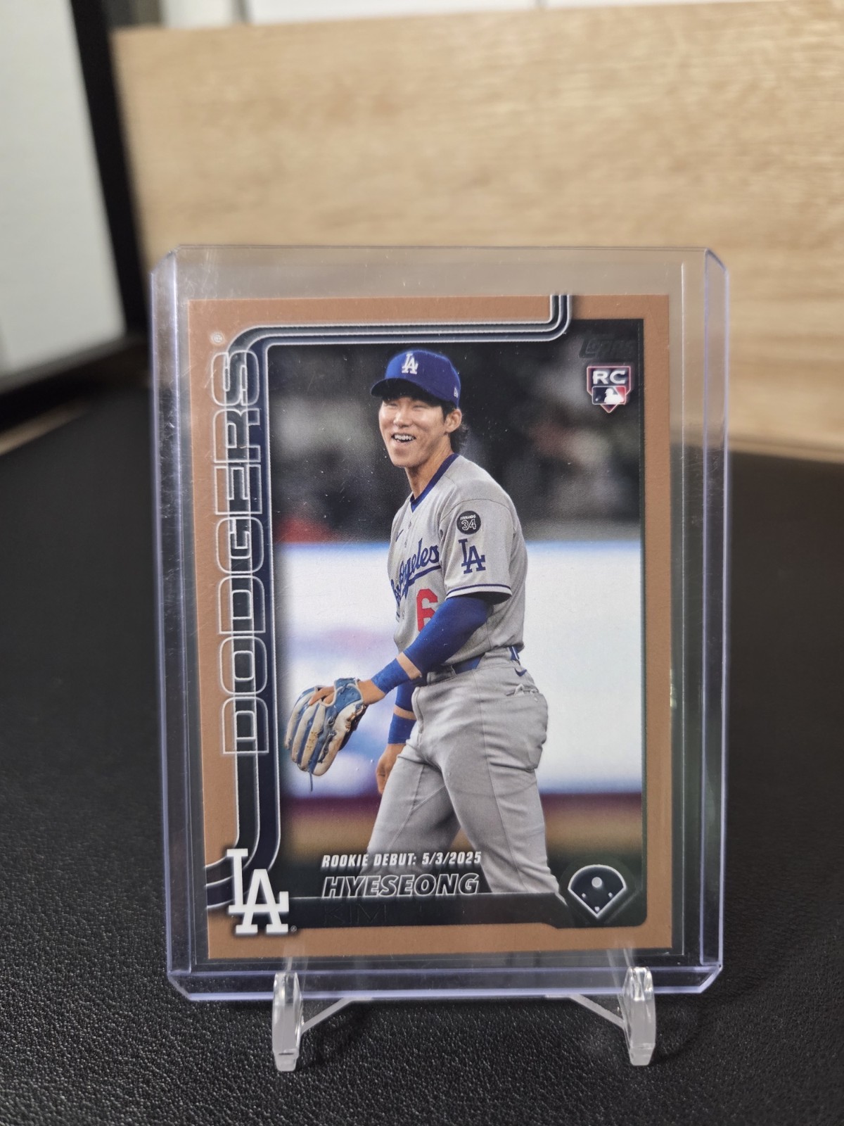 2025 Topps Update Series - Rookie Debut Hyeseong Kim #US312 Gold /2025 (RC)
