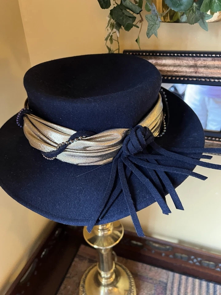 Sombrero Derby Iglesia Lana Negro Hecho para Boda EE. UU. Borde Dorado Bollman Para Sylvia Foto 4 de 4