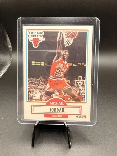 1990-91 Fleer - Michael Jordan #26 Black Line Above Biographical Information