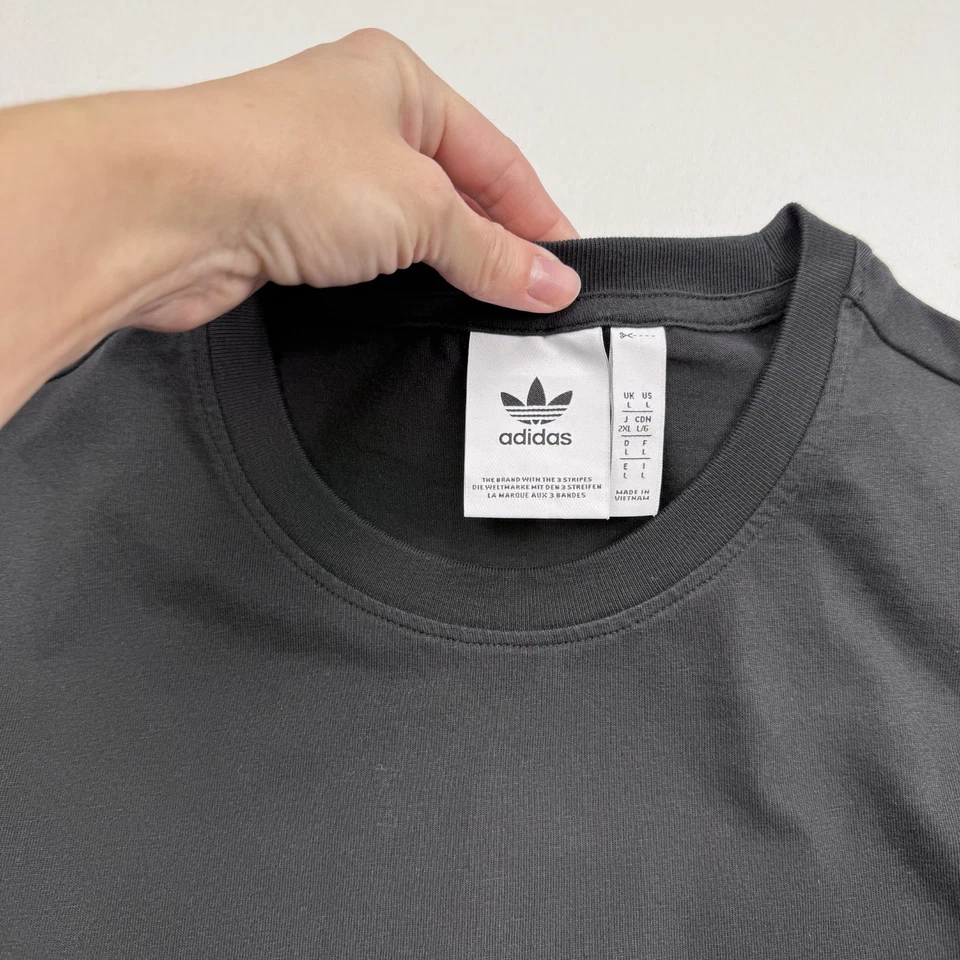 Adidas Originals Long Sleeve T-Shirt Mens Size L Black Graphic Print Heart Love - Image 4 of 4