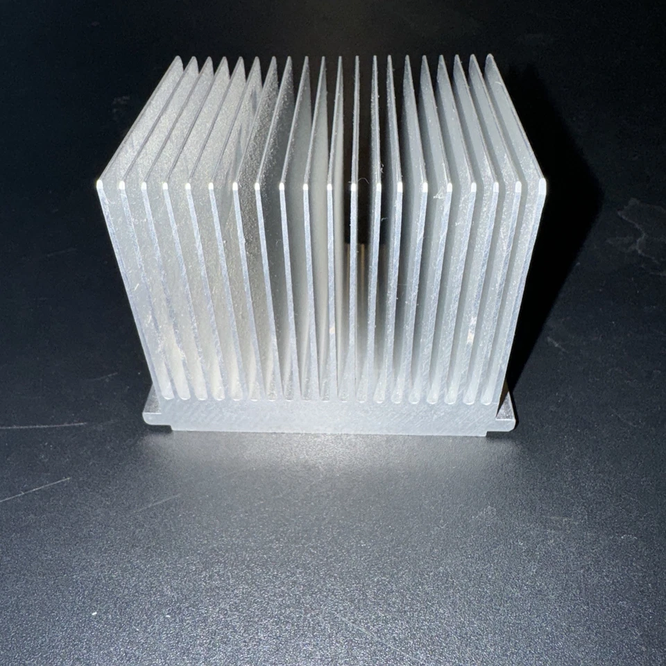 RARE Dell 9Y692 0450 CPU Cooler For Intel Pentium 4 CPU Socket 4 Used, Like New - Image 3 of 4