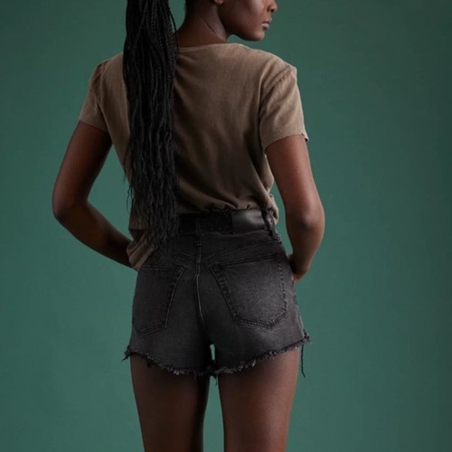 AE77 American Eagle Premium Women's Black Denim cut-off Shorts 27 NWT MSRP $148 - Picture 4 of 14