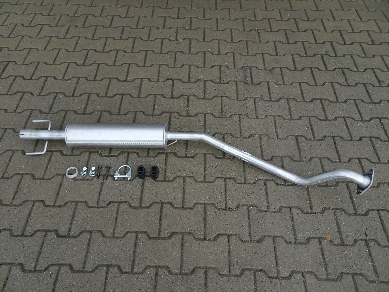 Silencieux intermédiaire Opel Astra G 1.4i 16V et 1.6i 8V tube central F165 essence