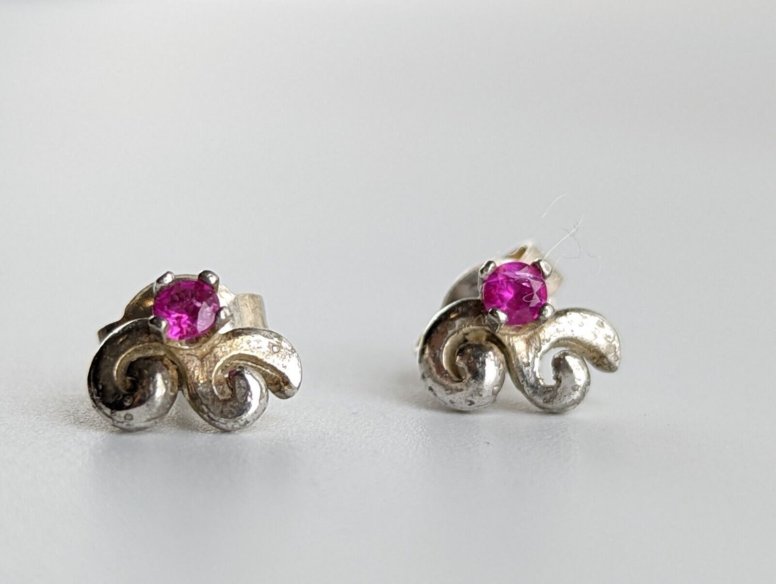 Solid Sterling Silver 925 Pink Gemstone Small Swi… - image 1