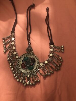 Gilgit Style Head Peice Can Put On Your Scarf