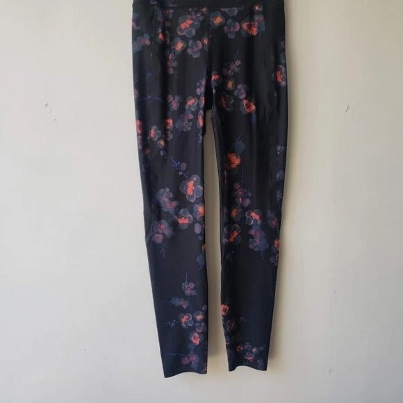 sweaty-betty mid rise floral leggings