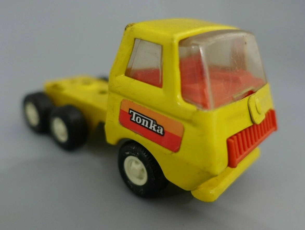Vintage on sale tonka truck
