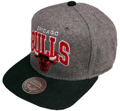 Mitchell & Ness Two Tone Heather Chicago Bulls NBA Snapback Cap EU135
