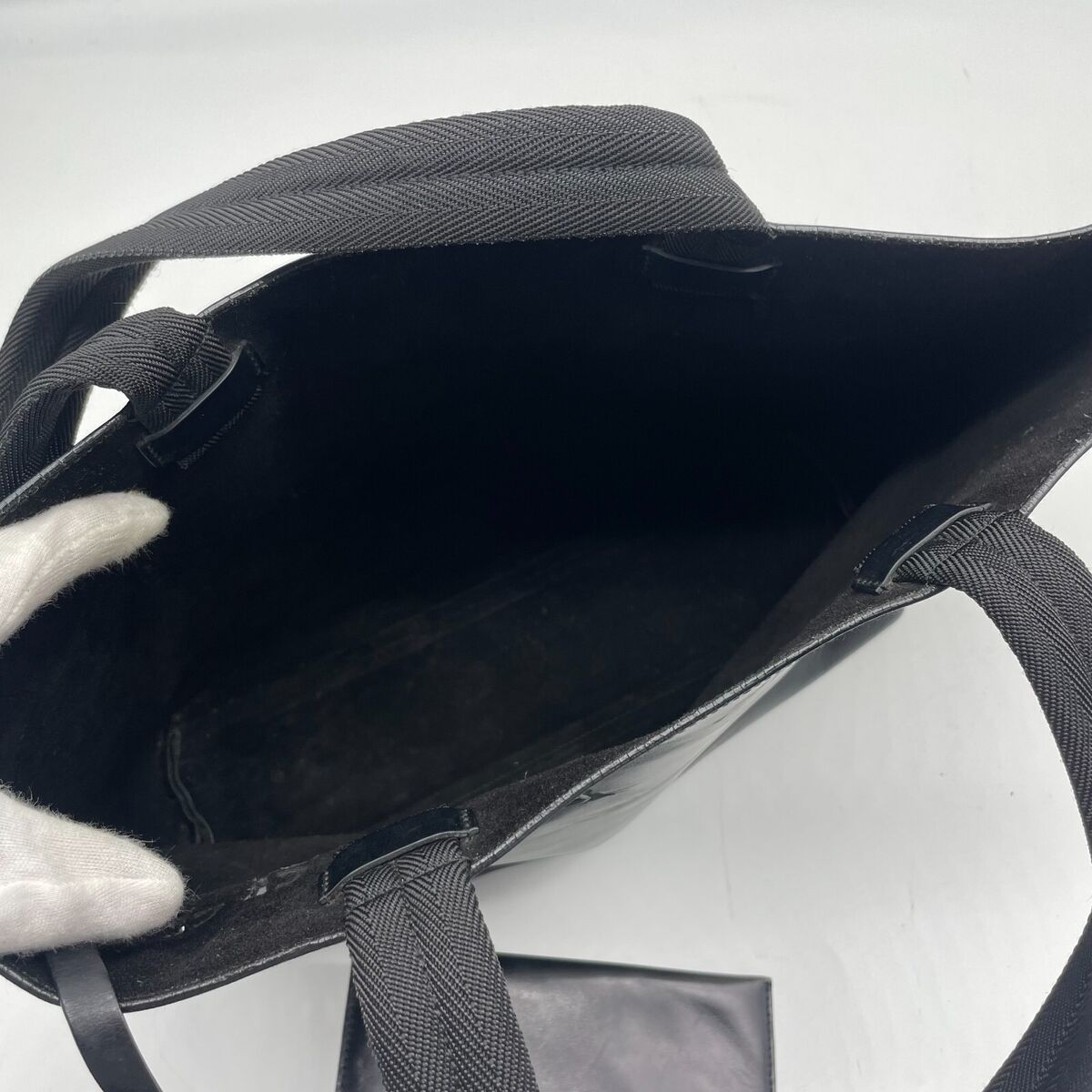 Prada Shoulder bag Black Leather Pouch Tote Archive logo Prada Shoulder bag Black Leather Pouch Tote Archive logo