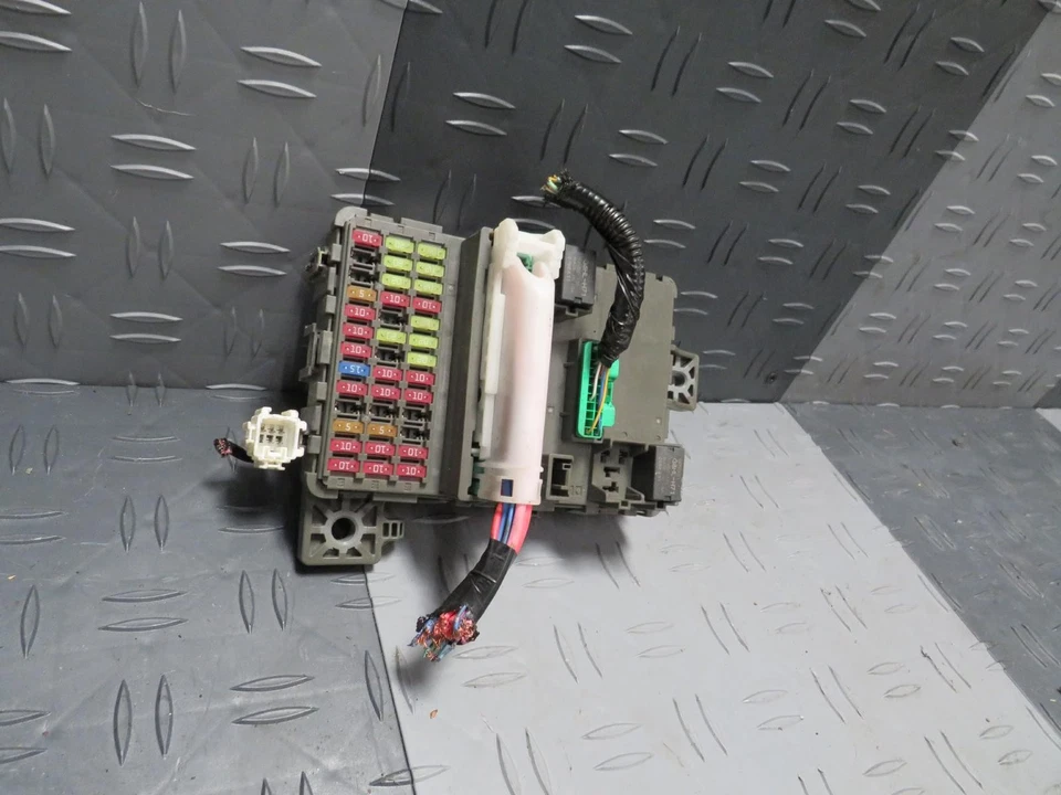 Honda Civic 2017 cabina caja de fusibles TBD-A0 Foto 4 de 4