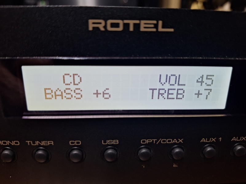 Rotel ra-12 Integrated Amplifier 