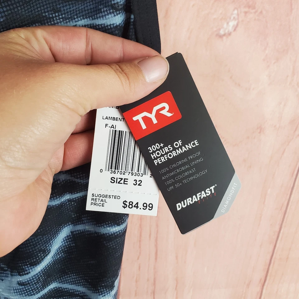 Traje de baño TYR Durafast Elite Lambent Diamondfit para mujer 32 multi abstracto elástico Foto 4 de 4