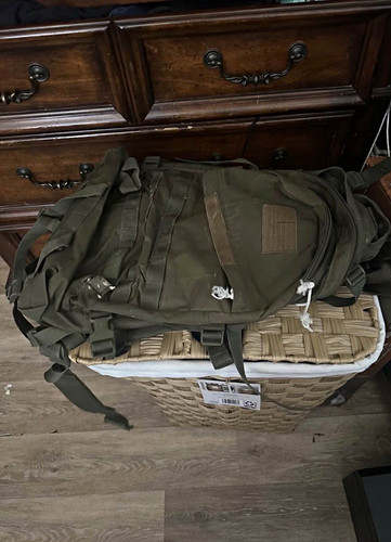 Green Tactical Backpack 10L Fits 13" Laptop 5 Pockets Nylon Zip Straps