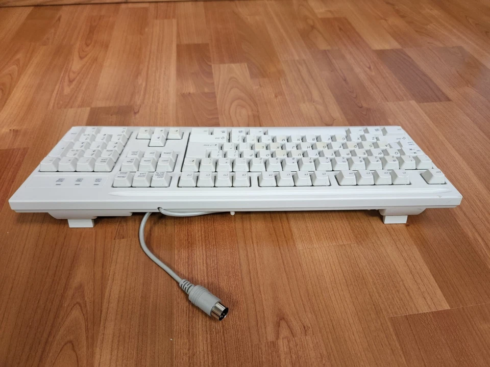 Mistumi KFK-EA4SA PS2 Keyboard, working pull, very good condition - Image 2 of 4