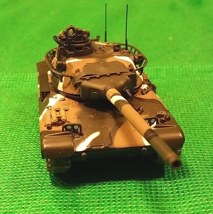 9° MODELLINO DE AGOSTINI CARRO ARMATO VEICOLI DA GUERRA     01/18 - Immagine 2 di 4