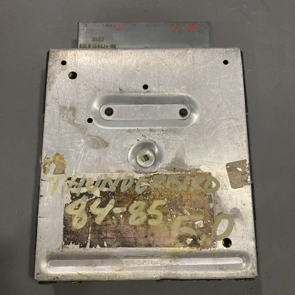 1984-1985 Ford Thunderbird ECU/ECM 5,0 л E4VF-12A650-P1A - Изображение 3 из 4