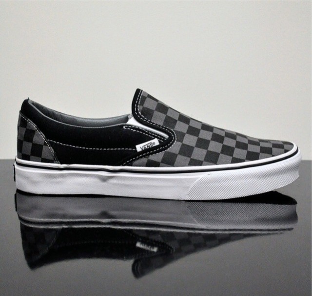 vans slip on checkerboard black pewter