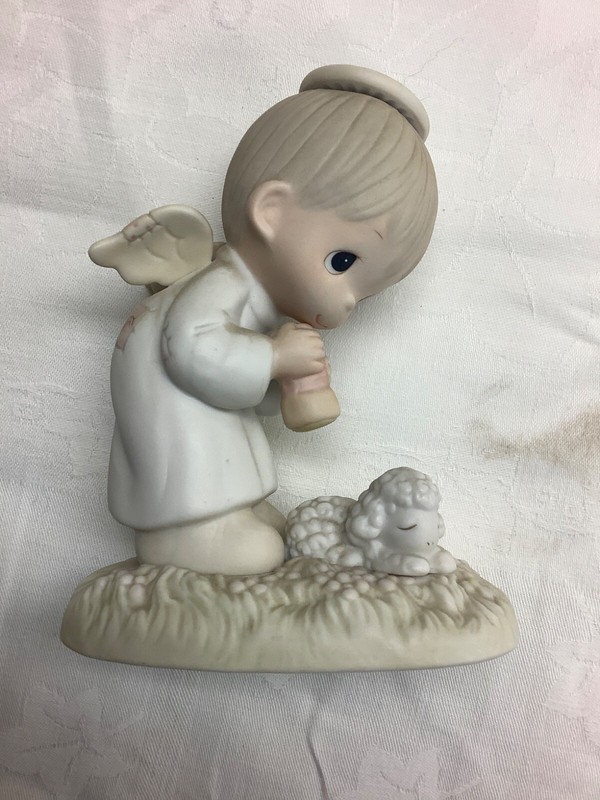 Precious Moments Gods Ray Of Mercy